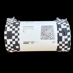 IKEA GINSTSACKMAL Black & White Throw Blanket 51" x 67 "